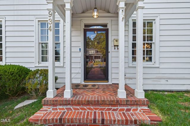 934 S Chestnut Street, Henderson, NC 27536