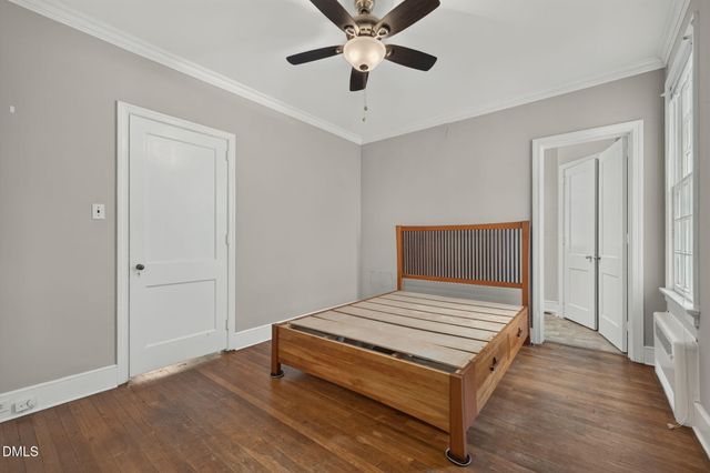 934 S Chestnut Street, Henderson, NC 27536