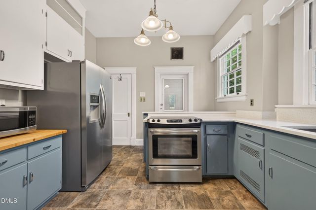 934 S Chestnut Street, Henderson, NC 27536
