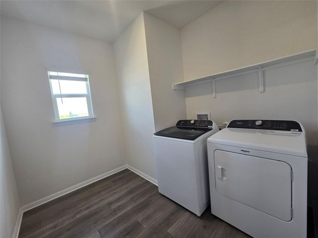 715 Universal DR, Hutto, TX 78634
