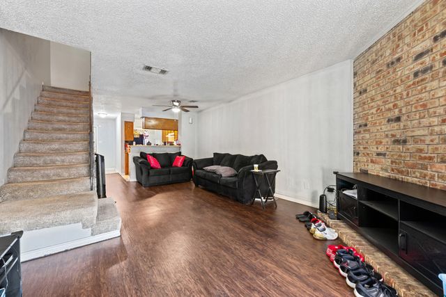 2157 Aspen Drive, Dallas, TX 75227