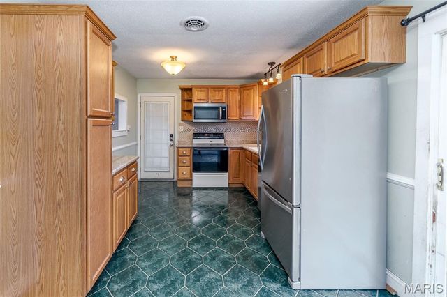 1008 N Washington Avenue N, Union, MO 63084