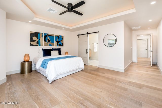 8407 E RANCHO VISTA Drive, Scottsdale, AZ 85251