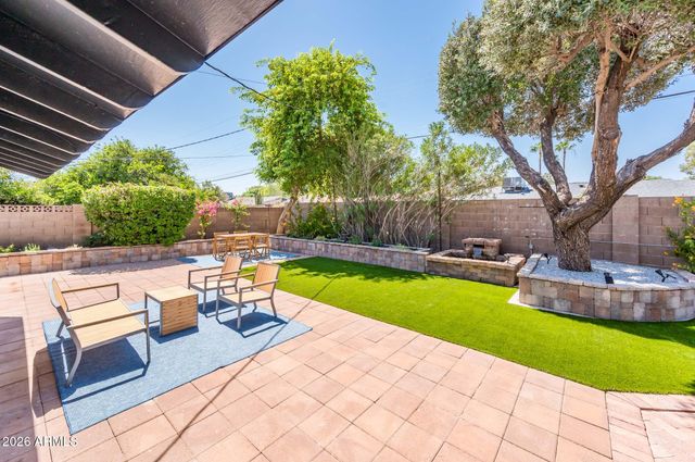 8407 E RANCHO VISTA Drive, Scottsdale, AZ 85251