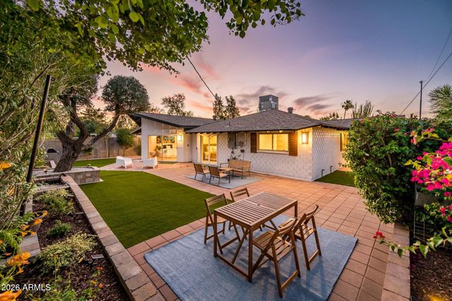 8407 E RANCHO VISTA Drive, Scottsdale, AZ 85251