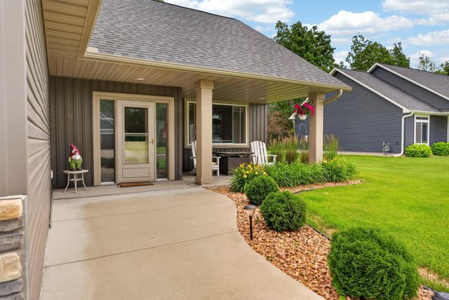 4769 381st Trail, North Branch, MN 55056