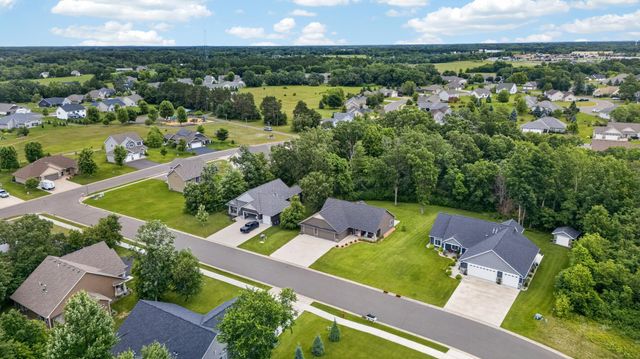 4769 381st Trail, North Branch, MN 55056