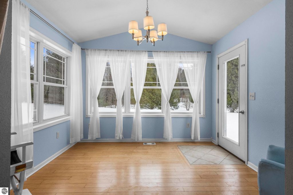 Image 13 of property listing at 834 Shamrock Lane, Traverse City, MI 49696