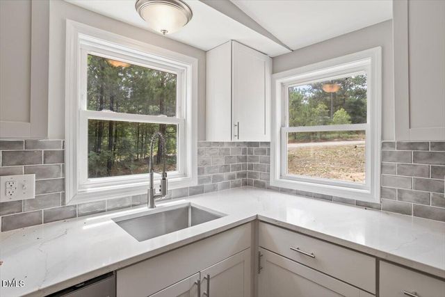 581 Ed Thomas Road, Cameron, NC 28326