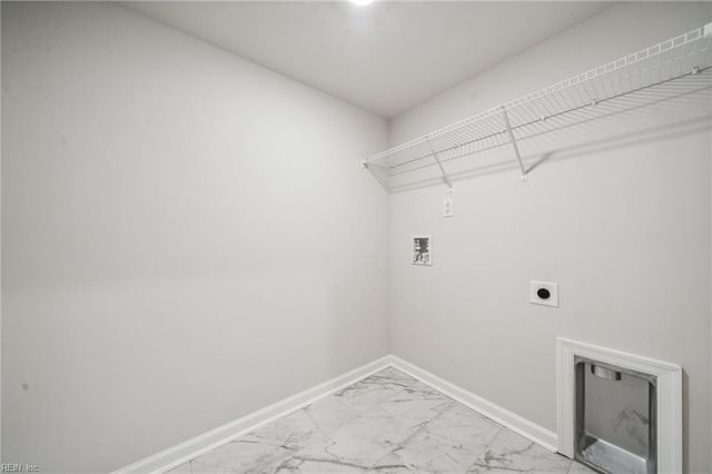 4048 Brians LN, Suffolk, VA 23434