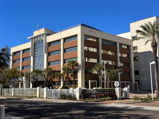 1201 FIFTH AVENUE N 302, St Petersburg, FL 33715