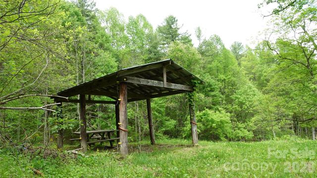 3151 Lumptown Road, Marshall, NC 28753