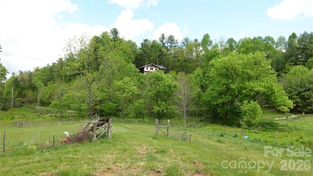 3151 Lumptown Road, Marshall, NC 28753