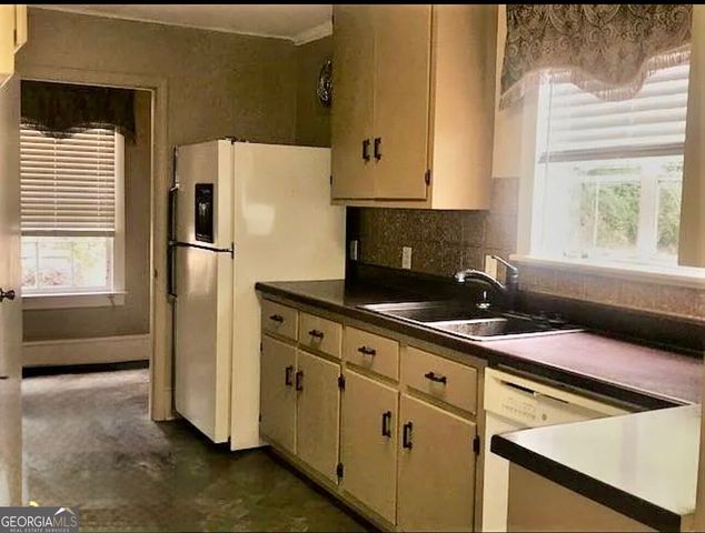 1114 N 18th Street, Lanett, AL 36863