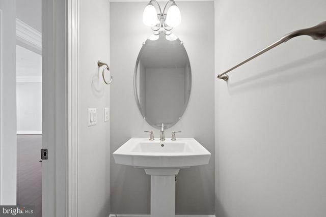 43976 VAIRA TER, Chantilly, VA 20152