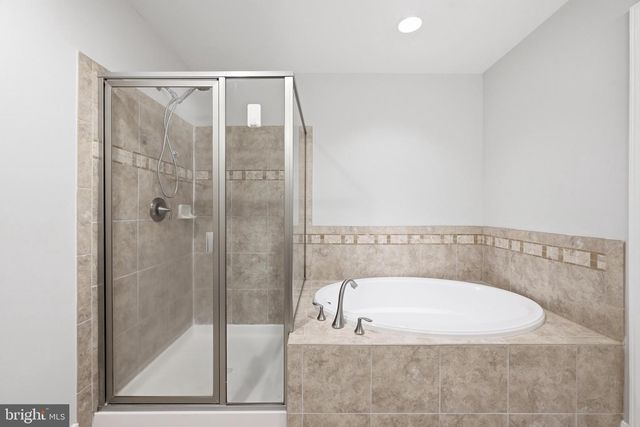 43976 VAIRA TER, Chantilly, VA 20152