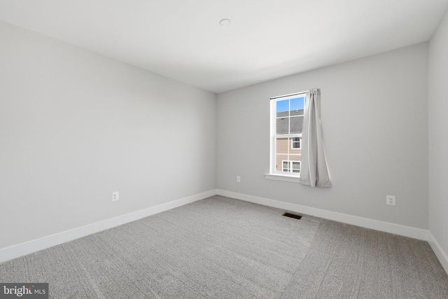 43976 VAIRA TER, Chantilly, VA 20152