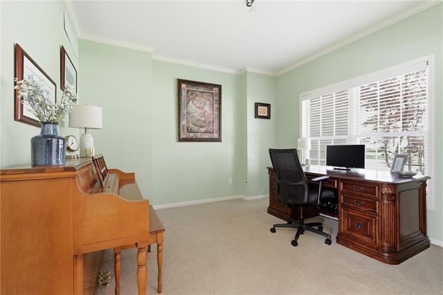19707 W 96th Terrace, Lenexa, KS 66220