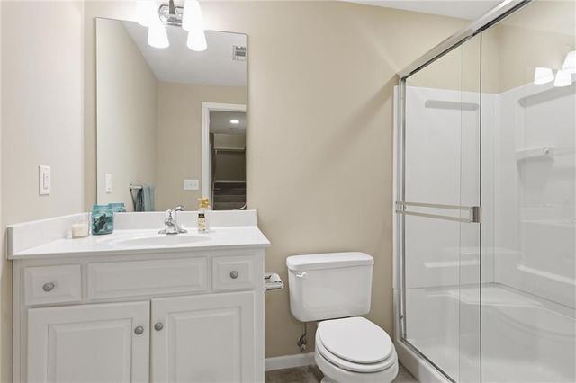 19707 W 96th Terrace, Lenexa, KS 66220