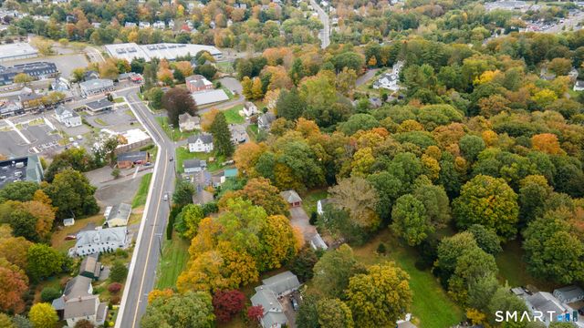 87 Woodruff Avenue, Watertown, CT 06795