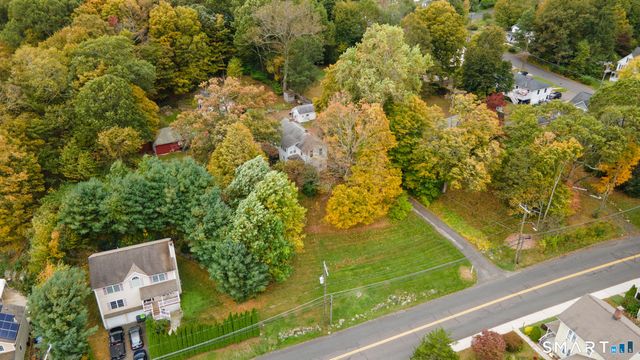 87 Woodruff Avenue, Watertown, CT 06795