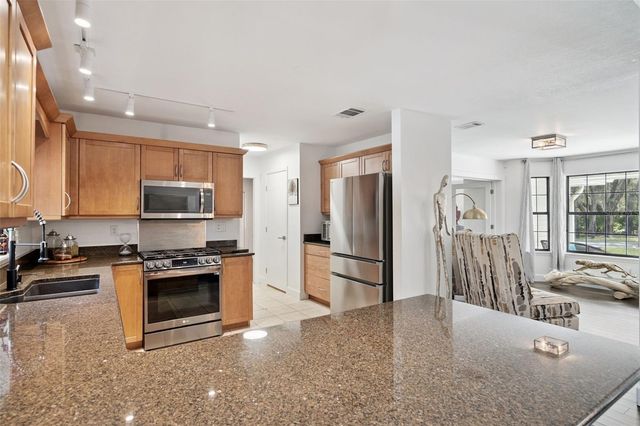 298 LAKE MARKHAM ROAD, Sanford, FL 32771