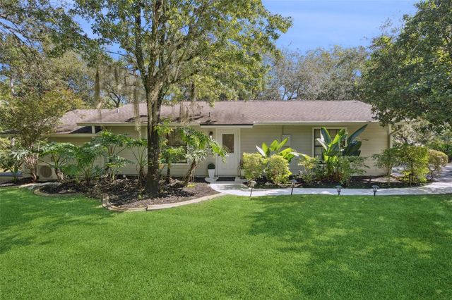 298 LAKE MARKHAM ROAD, Sanford, FL 32771