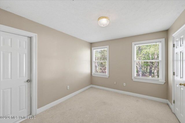 150 Lake Ridge Drive, Madison, MS 39110