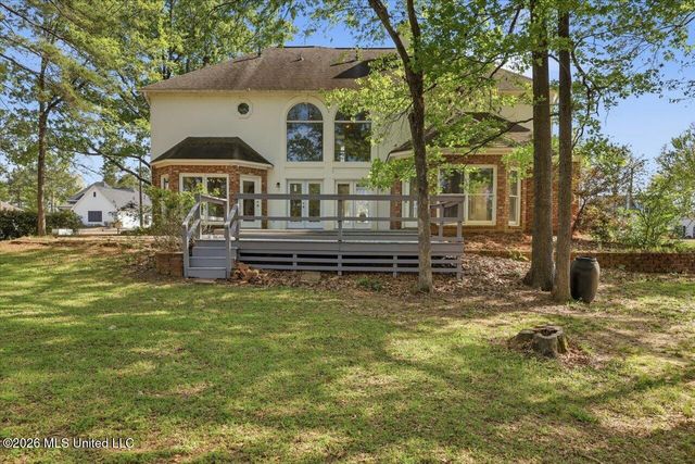 150 Lake Ridge Drive, Madison, MS 39110