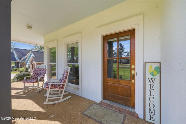 150 Lake Ridge Drive, Madison, MS 39110