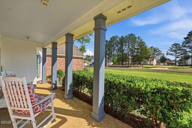 150 Lake Ridge Drive, Madison, MS 39110