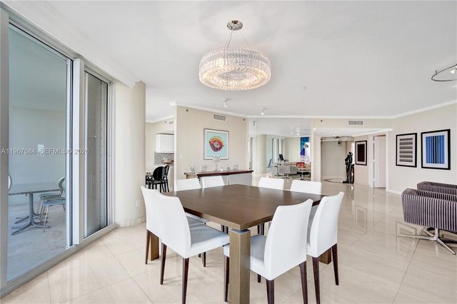 7000 Island Blvd 2404, Aventura, FL 33160