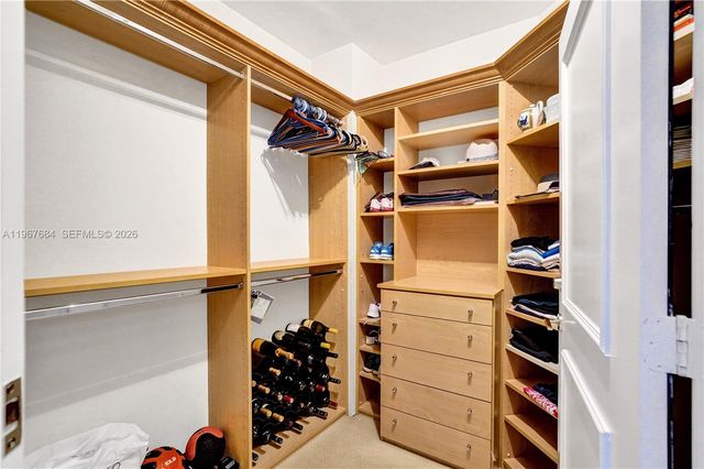 7000 Island Blvd 2404, Aventura, FL 33160