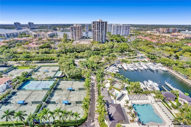 7000 Island Blvd 2404, Aventura, FL 33160