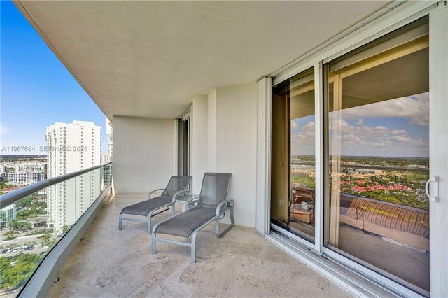 7000 Island Blvd 2404, Aventura, FL 33160