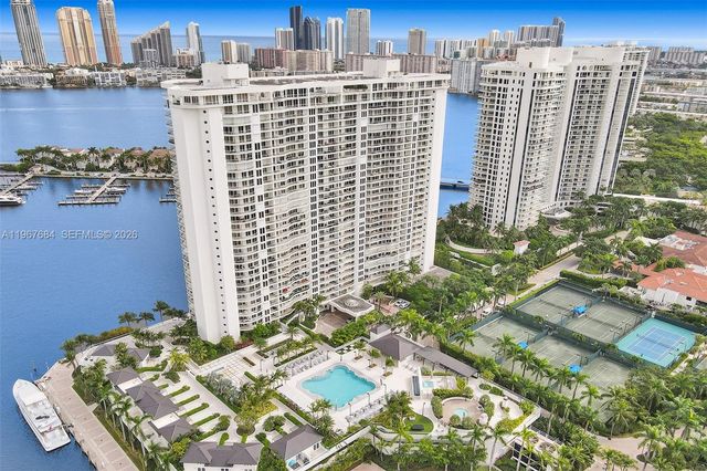 7000 Island Blvd 2404, Aventura, FL 33160