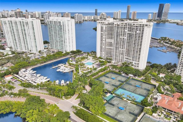 7000 Island Blvd 2404, Aventura, FL 33160