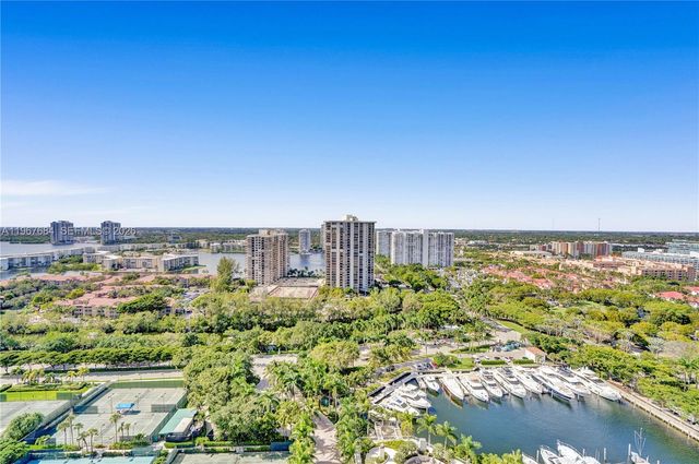 7000 Island Blvd 2404, Aventura, FL 33160