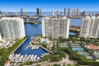 7000 Island Blvd 2404, Aventura, FL 33160