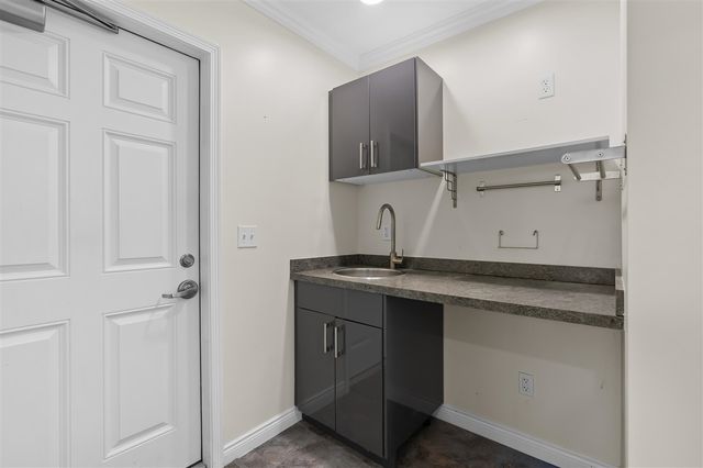 4672 Beckley Road, Battle Creek, MI 49015