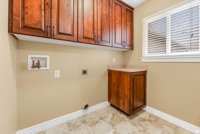 251 E CLARK, Grantsville, UT 84029