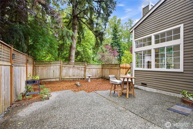 12743 102nd Avenue NE, Kirkland, WA 98034