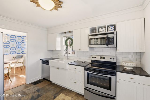 4205 Alton Rd, Louisville, KY 40207