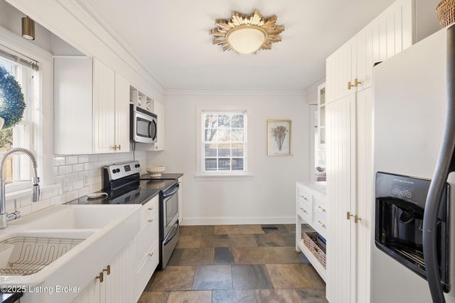 4205 Alton Rd, Louisville, KY 40207