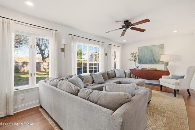 4205 Alton Rd, Louisville, KY 40207