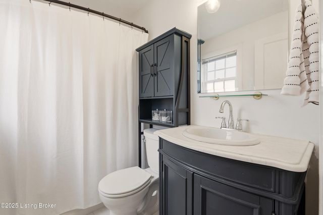 4205 Alton Rd, Louisville, KY 40207