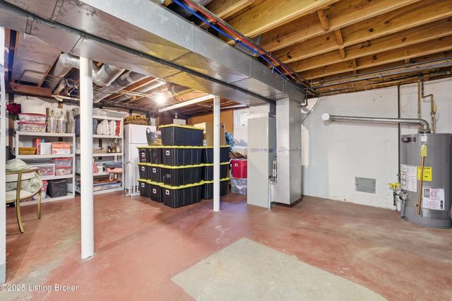 4205 Alton Rd, Louisville, KY 40207