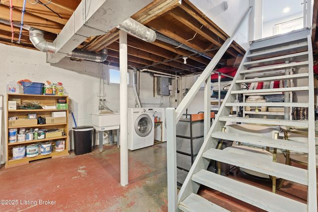 4205 Alton Rd, Louisville, KY 40207