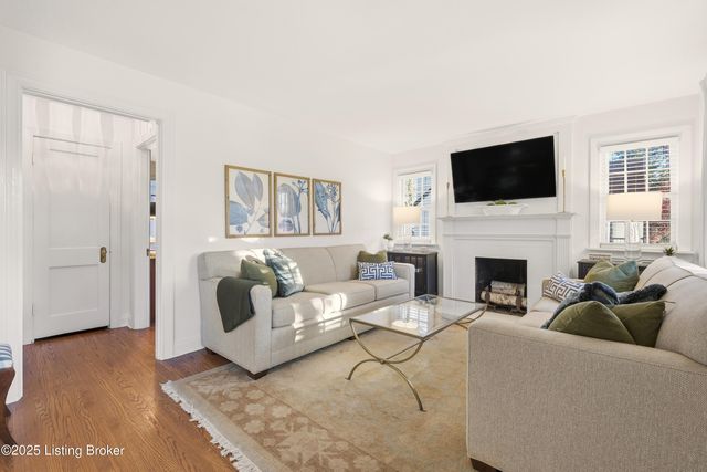 4205 Alton Rd, Louisville, KY 40207