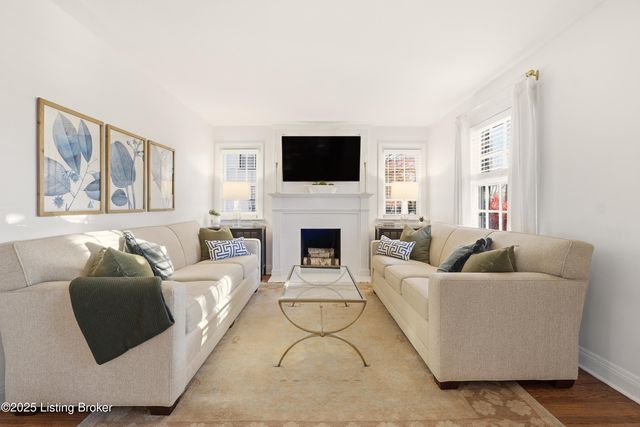 4205 Alton Rd, Louisville, KY 40207